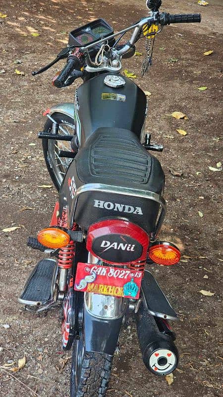 Honda 125 2013 modal All punjab number 6