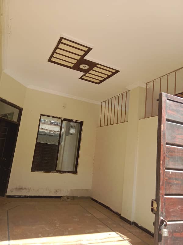 5 Marla double storey House for rent Buch villas Multan 4