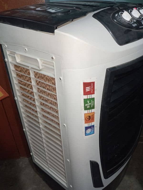 Room air cooler 1