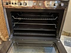 Techno gas Oven for sale in good condition