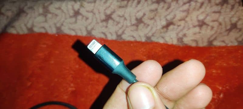 UGREEN ORIGINAL IPHONE CABLE 2