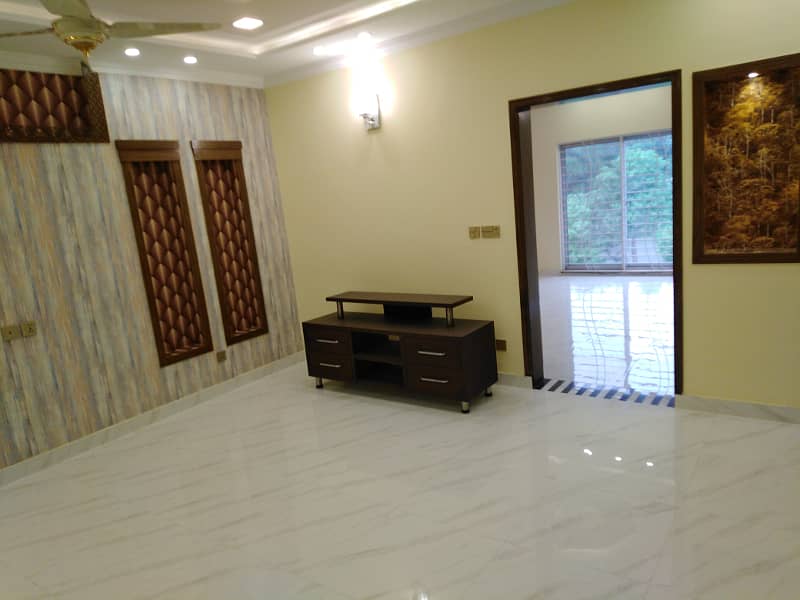 Like New 10 Marla Lower Portion For Rent In Oversease B Block Bahria Town Lahore 21