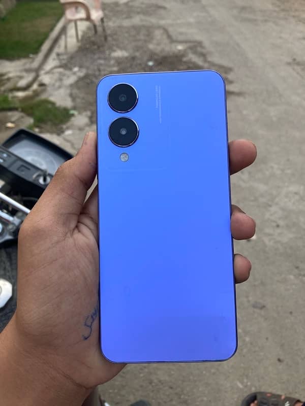 vivo y17s 10/10 1