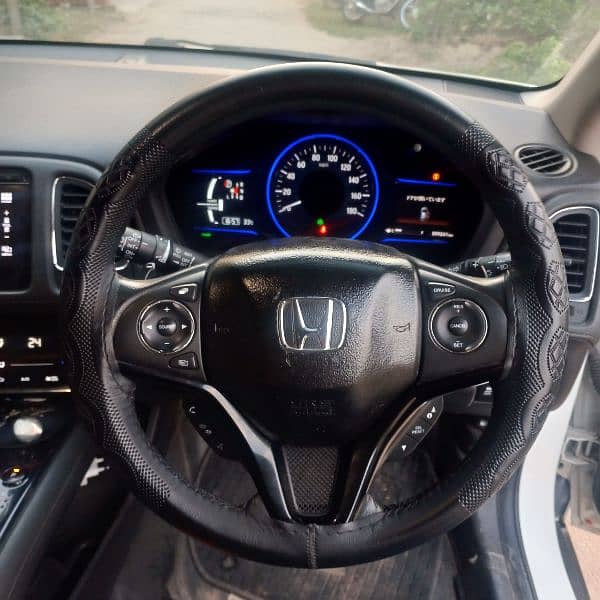 Honda Vezel X 2014 8