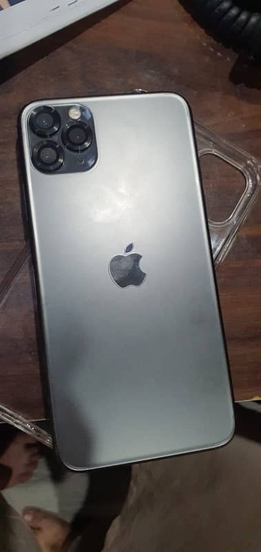 I phone 11 pro max 0