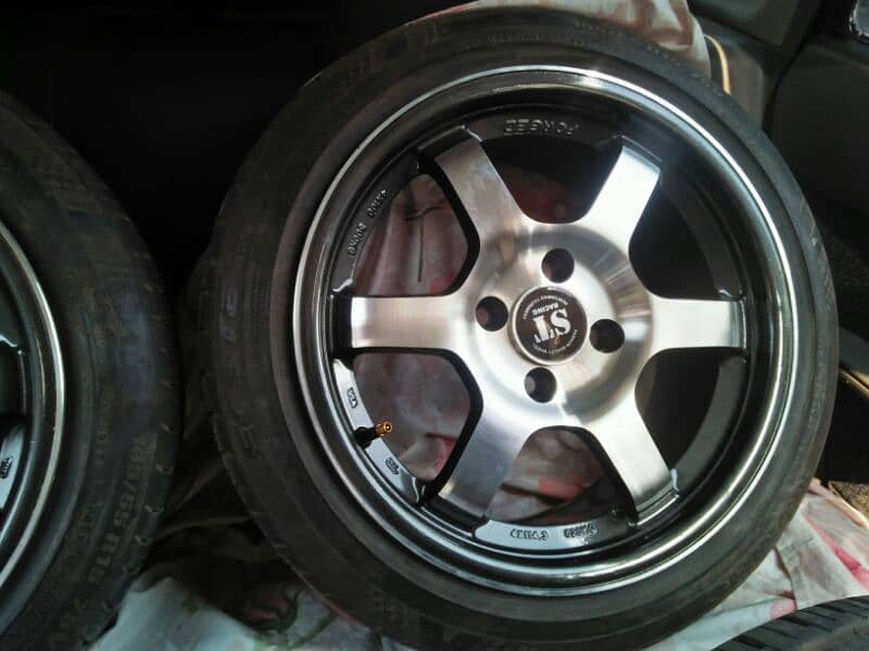 15 inch alloy rims 3