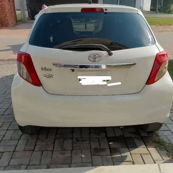 Toyota Vitz 2016 3