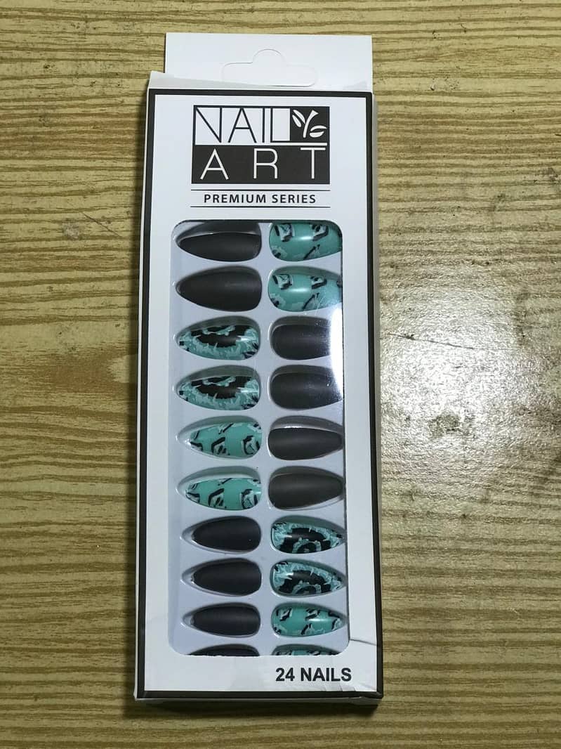 24 Pcs Nail Art Premium Series Fake Nails 6