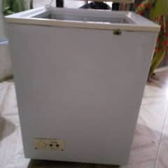 single door deep freezer 0