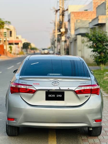 Toyota Corolla GLI 2015 1