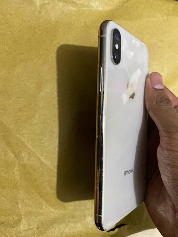 iPhone X  64 gb non pta 1