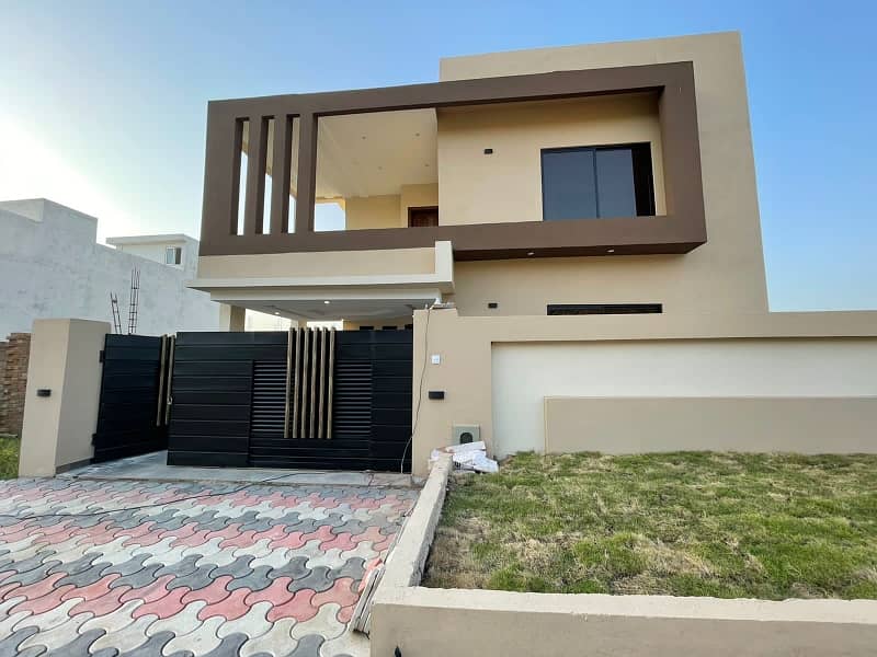 10 Marla Brand New Designer Full House Available For Rent Bahria town phase 8 Rawalpindi 1