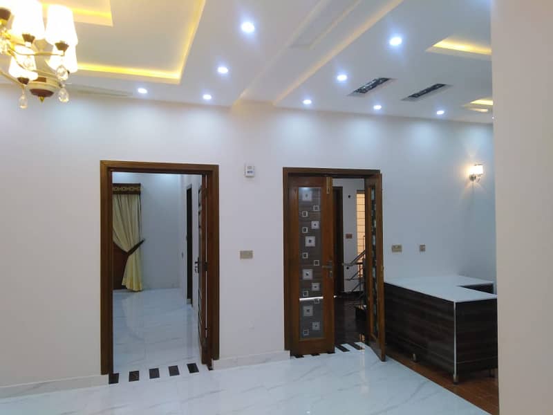 Like New 10 Marla Lower Portion For Rent In Oversease B Block Bahria Town Lahore 8