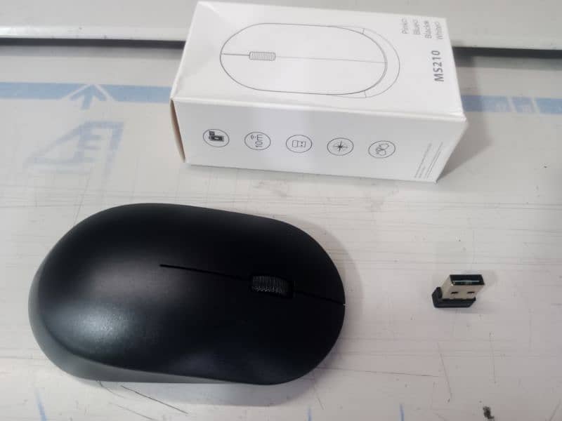 USB Mouse Model MS210 1