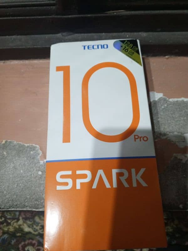 Tecno spark 10 pro 8