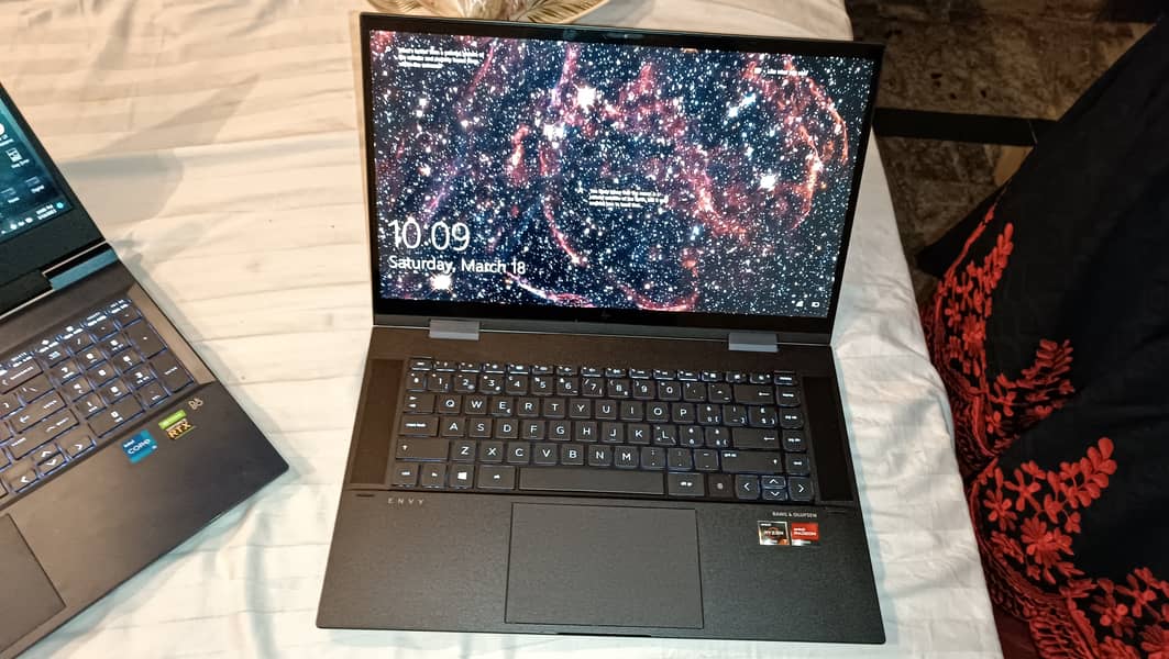 HP ENVY x360 Convertable AMD Ryzen 7 With Radeon Graphics 5