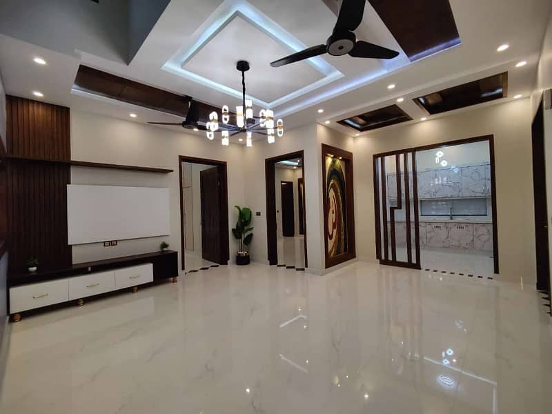 10 Marla brand new luxury house for sale 37