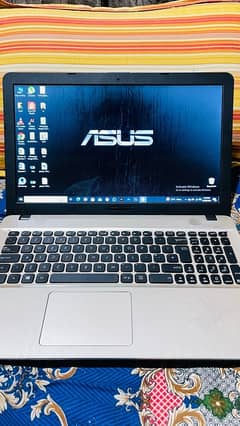 ASUS