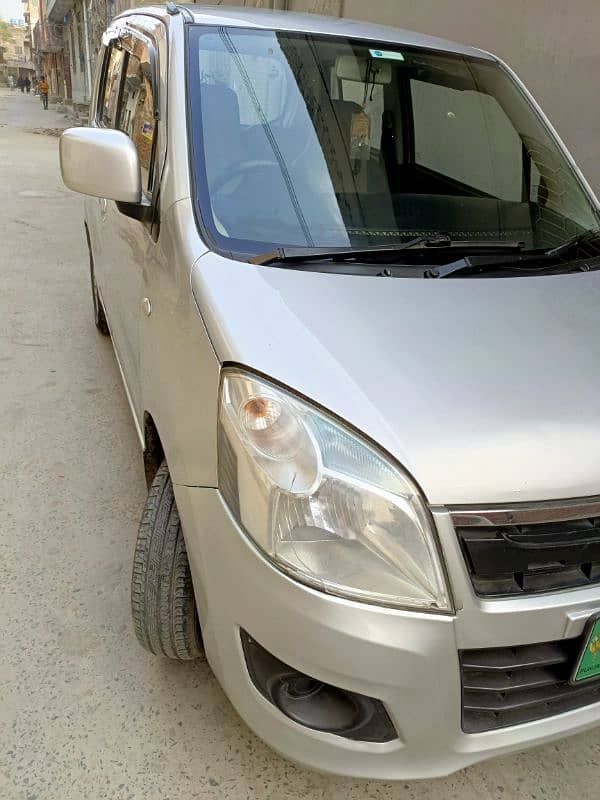 Suzuki Wagon R 2018 4