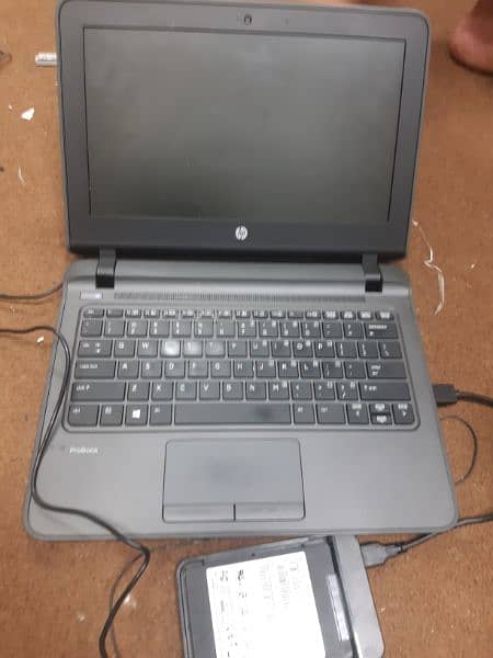 HP g2 core i3 6th generation 4GB ram 500GB hard disk screen 12.5inches 9