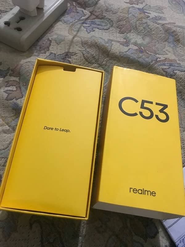 realme c53 box 6/128 4