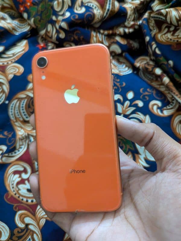 iPhone XR - Non Pta Factory unlock- battery 80% - No open 0