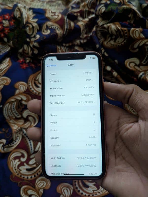 iPhone XR - Non Pta Factory unlock- battery 80% - No open 4