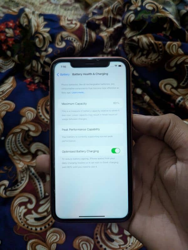 iPhone XR - Non Pta Factory unlock- battery 80% - No open 5