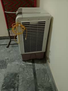 Super Asia cooler good condition all working