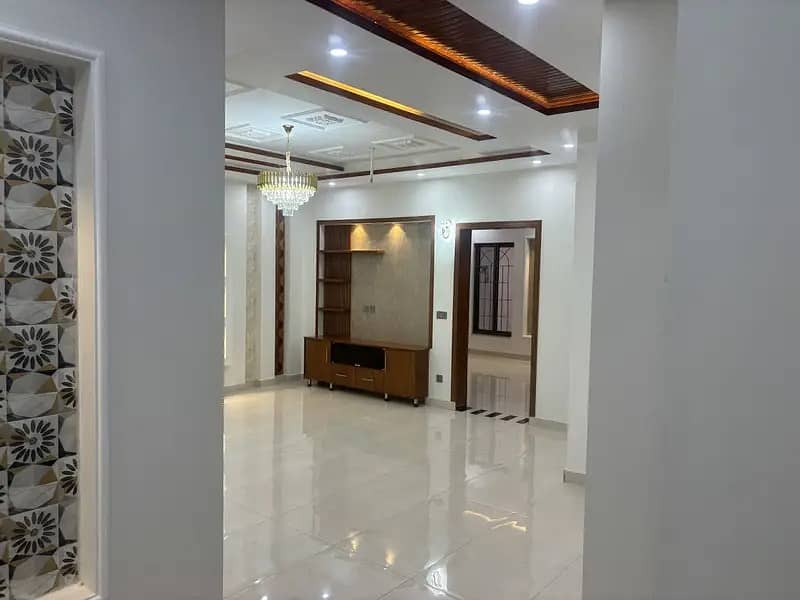 Stunning 10 Marla House For Sale In Citi Housing Scheme, Jhelum 4