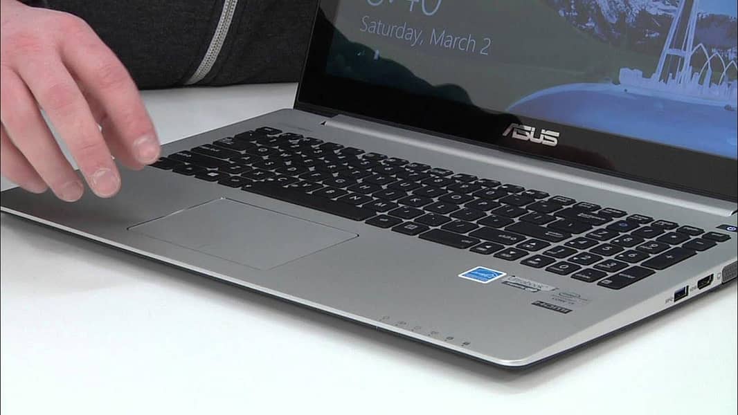 Asus VivoBook - 15" - Intel Core i5 - HD 500GB 1