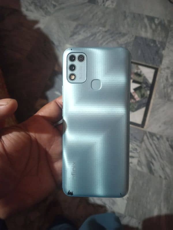 Infinix hot10 play 4/64 only mobile ha call+Whatsapp o3o74937491 0