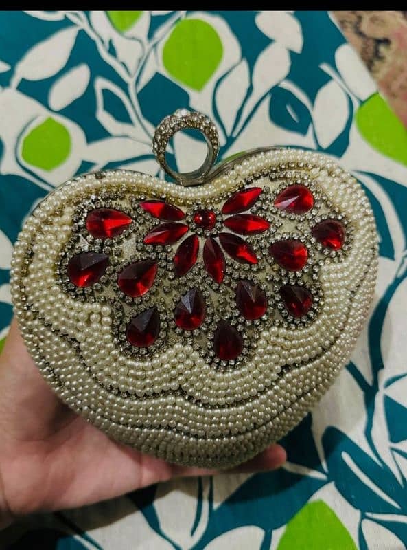 hand purse 0