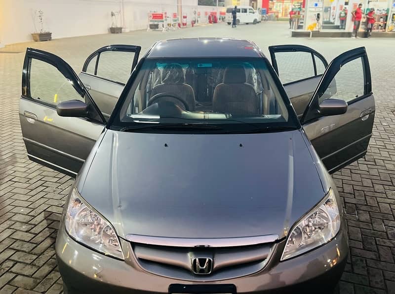 Honda Civic EXi 2005 1