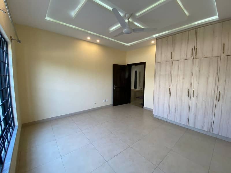 12 Marla Brand New Full House Available For Rent Bahria town phase 8 Rawalpindi 9