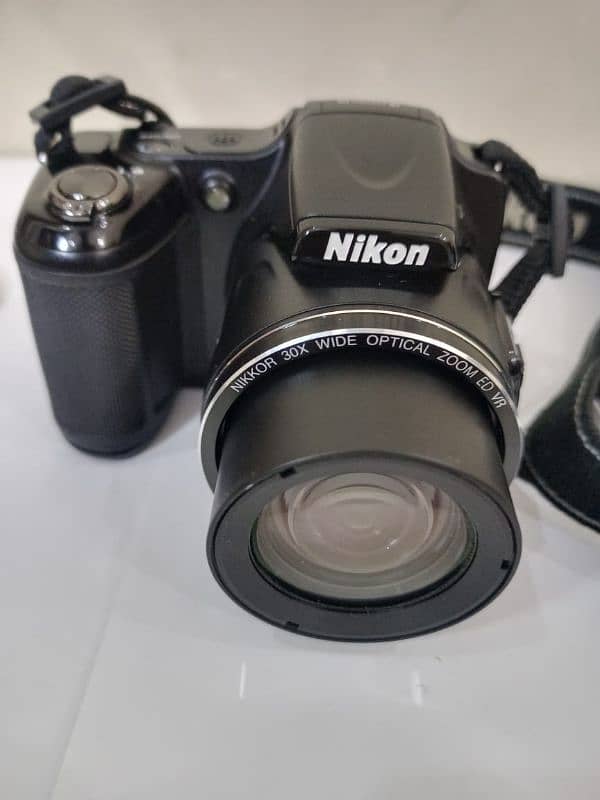 nikon digital camera 1