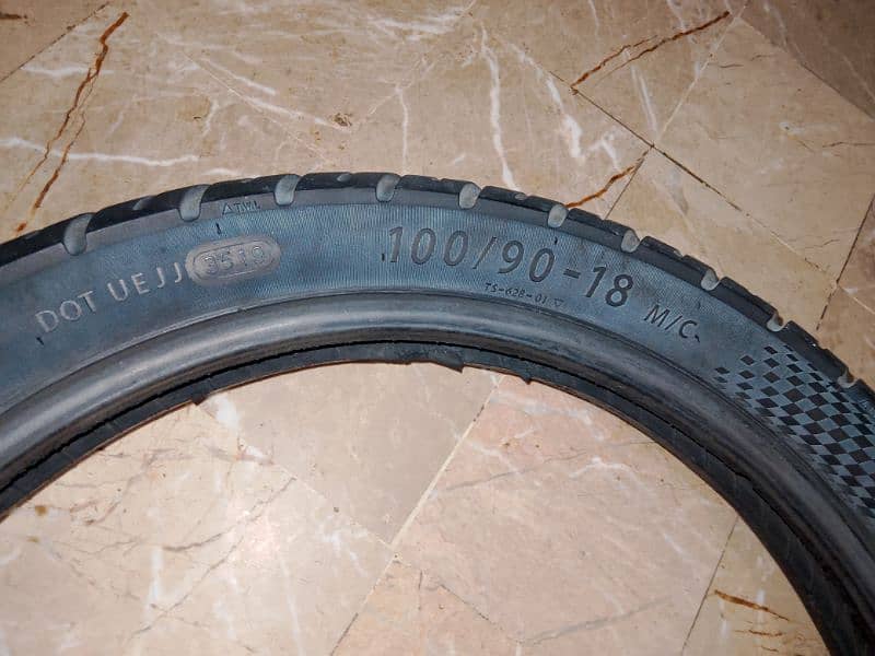 GS 150 TUBELESS TIRE 2