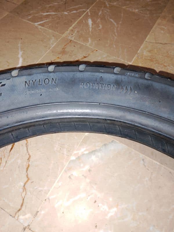 GS 150 TUBELESS TIRE 6