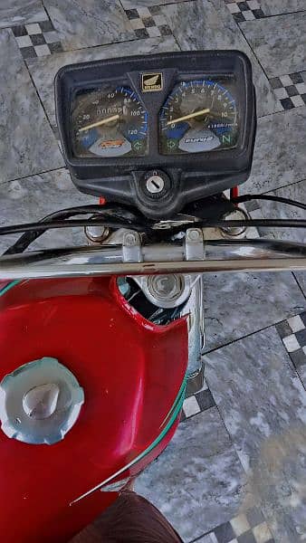 honda 125 13 model good condition 3