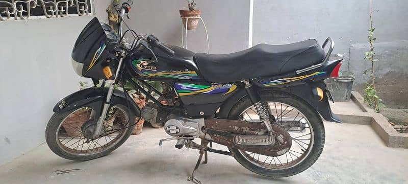 United 100cc 2