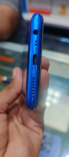 realme 5i