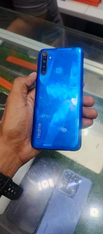 realme 5i 1