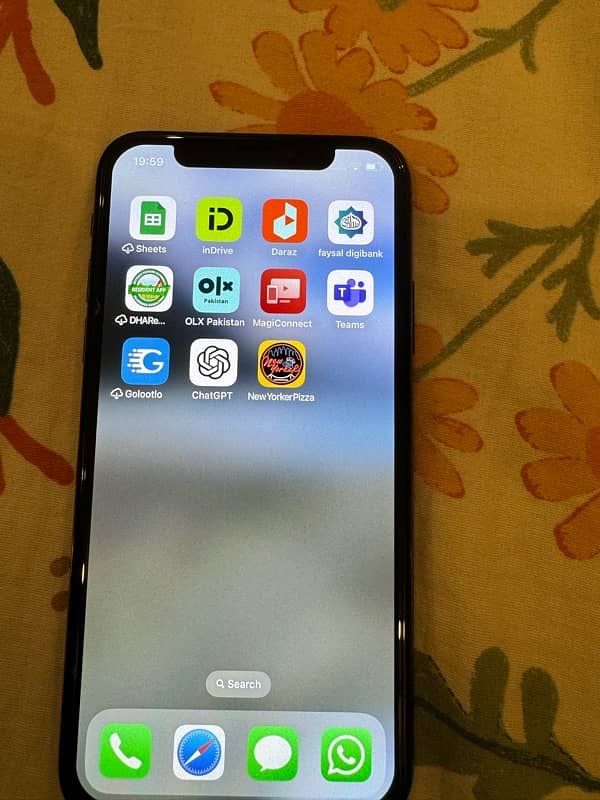 iPhone X 64 GB 3