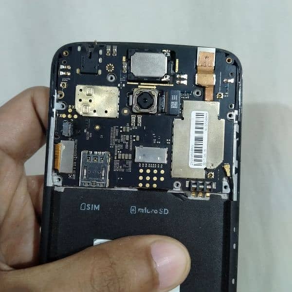 Moto E4 ( BOARD ) 6