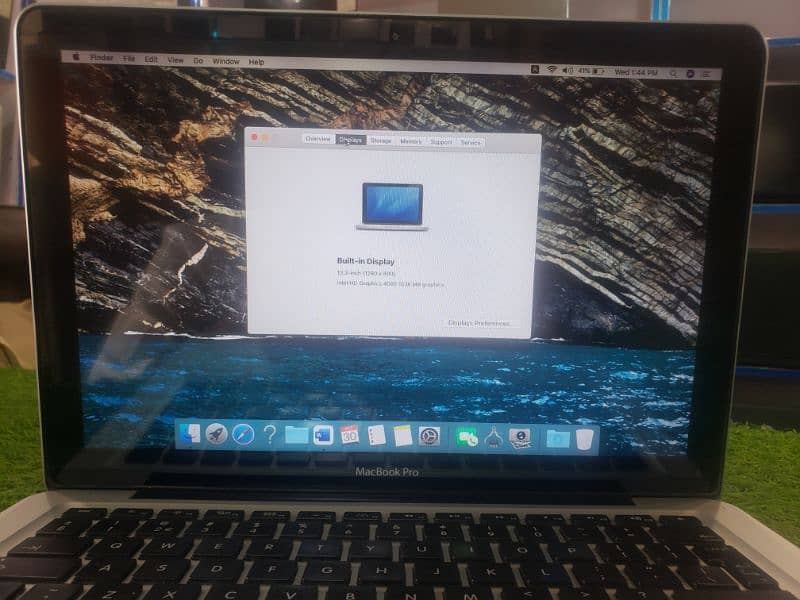 MacBook Pro Mid 2012  8GB Ram/128GB SSD Condition 10/10 3