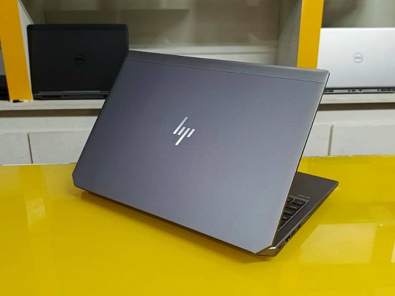 HP ZBOOK 15-G5 0