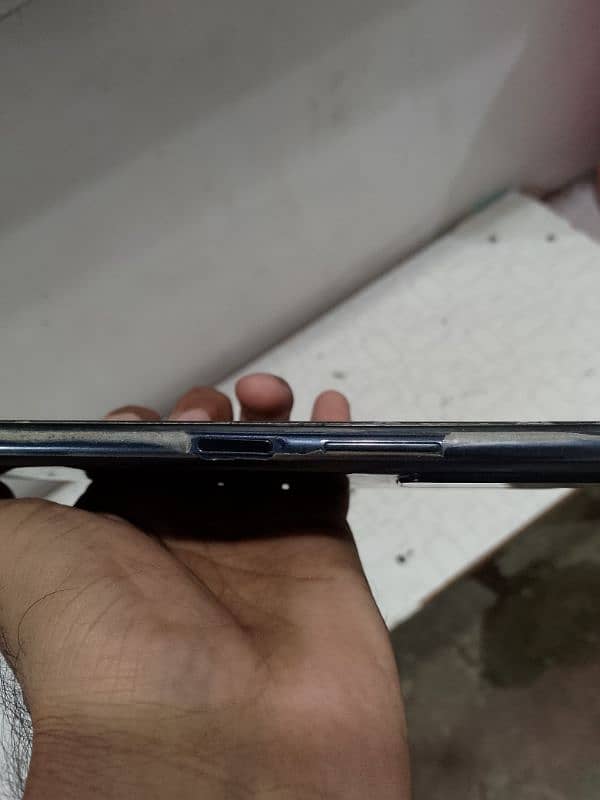 Infinix Note 8i,6,128. 2