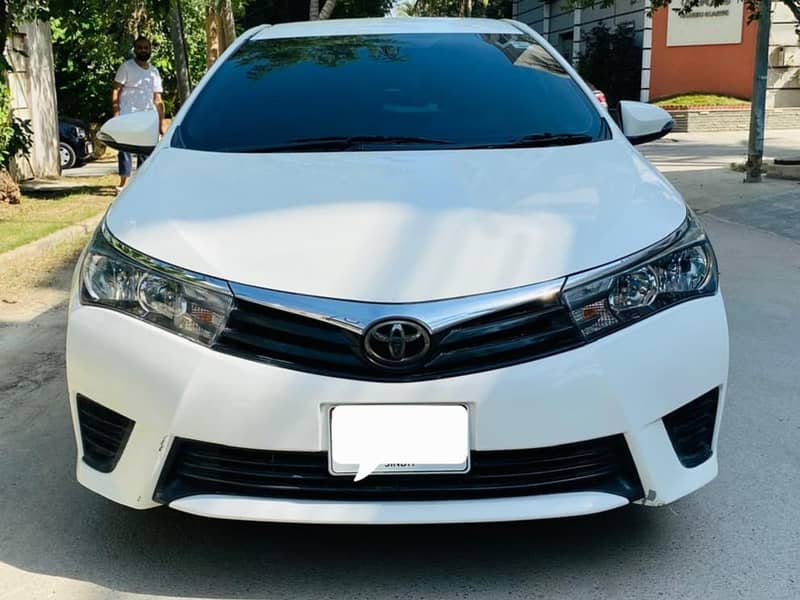 Toyota Corolla Altis 2015 0