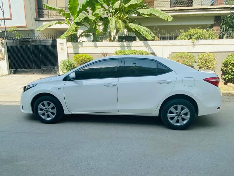 Toyota Corolla Altis 2015 2