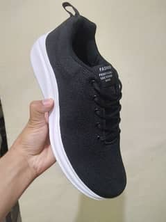 Imported Professional Sakteobard Shoe,Men sneakers,sports, casuals